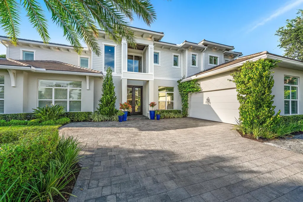 2169 Driftwood Circle Palm Beach Gardens FL 33410
