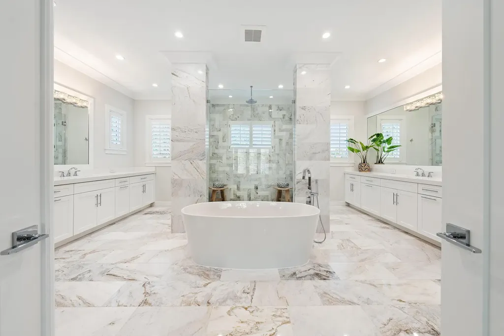 2169 Driftwood Circle Palm Beach Gardens FL 33410