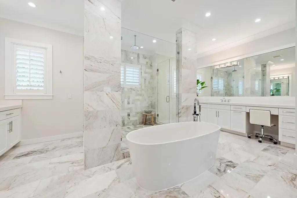 2169 Driftwood Circle Palm Beach Gardens FL 33410