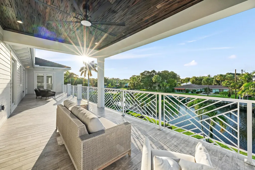 2169 Driftwood Circle Palm Beach Gardens FL 33410