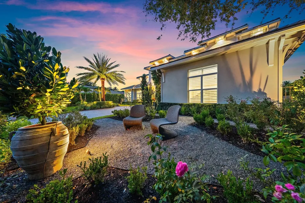 2169 Driftwood Circle Palm Beach Gardens FL 33410
