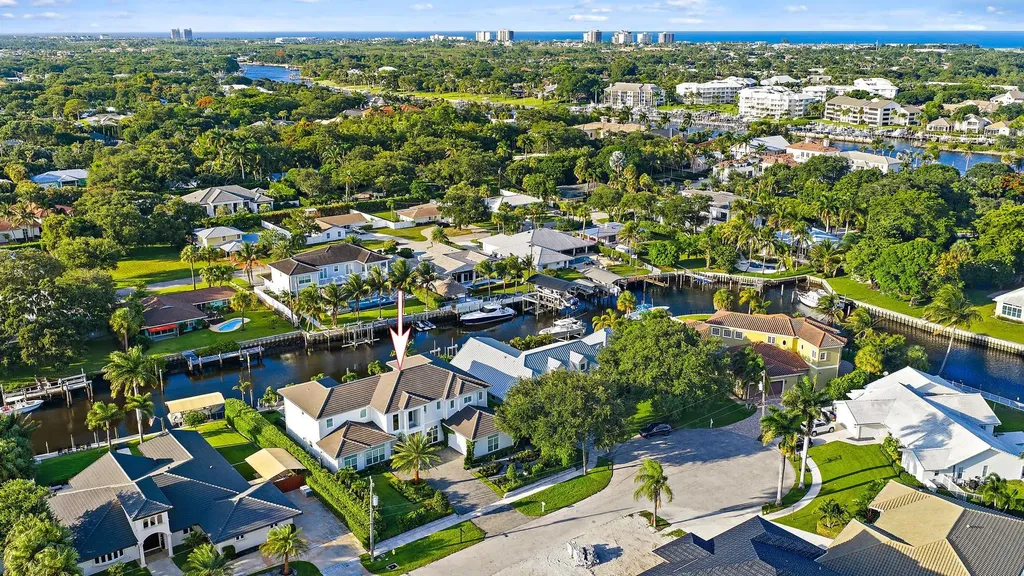 2169 Driftwood Circle Palm Beach Gardens FL 33410