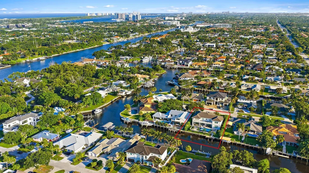 2169 Driftwood Circle Palm Beach Gardens FL 33410