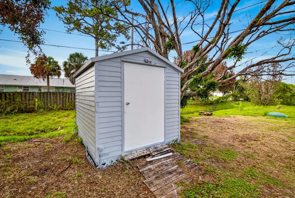 779 Lomas Street Port St Lucie FL 34952