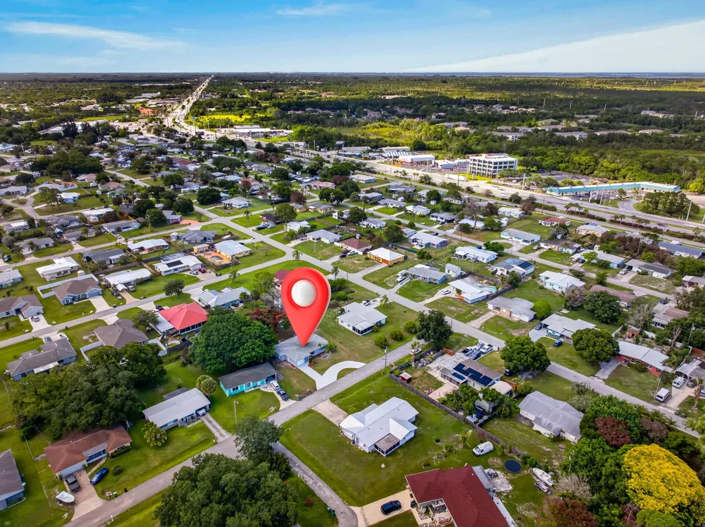 779 Lomas Street Port St Lucie FL 34952