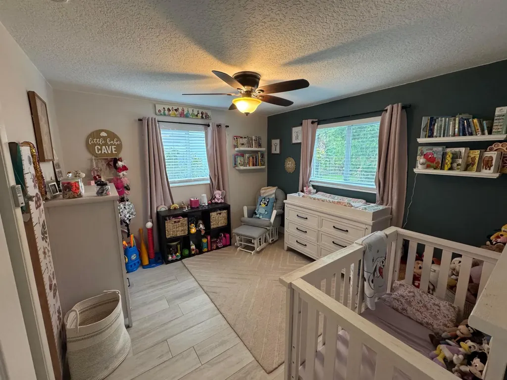 60 NE 46th Street Oakland Park FL 33334