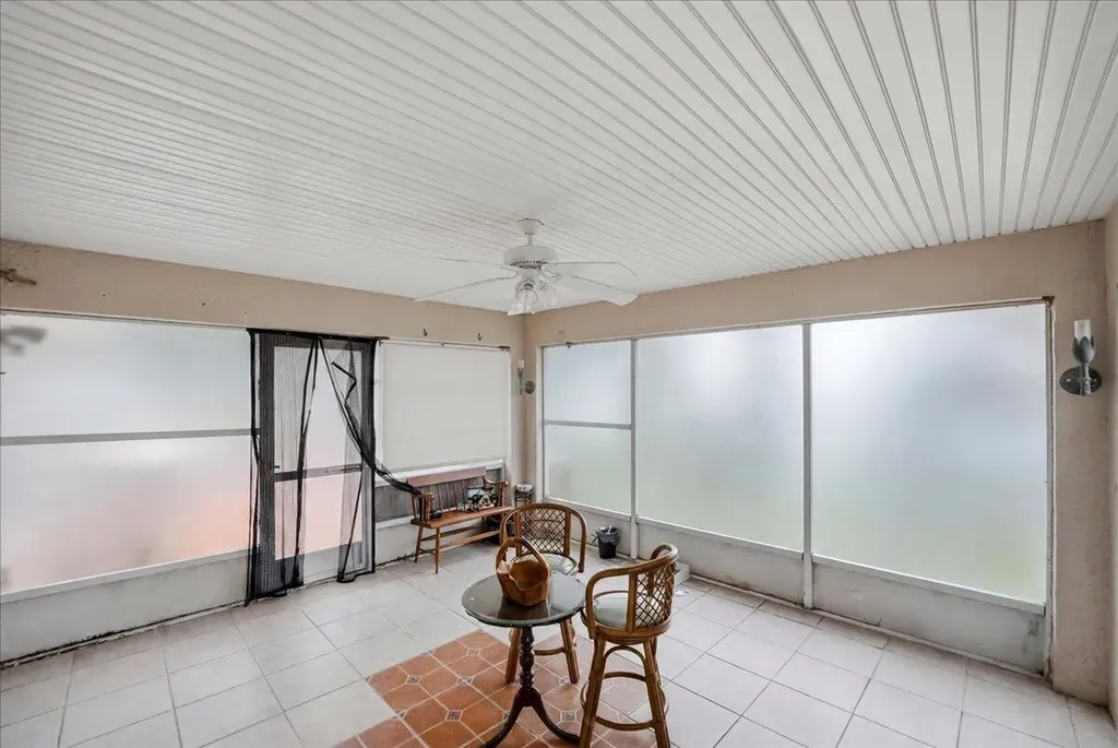 2418 SW Bayshore Boulevard Port St Lucie FL 34984