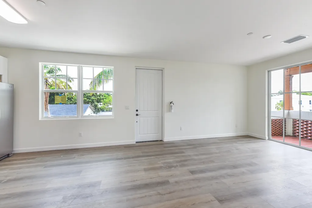 129 S K Street Lake Worth FL 33460