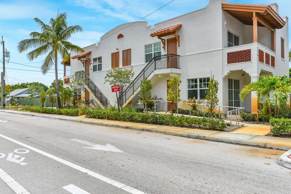 129 S K Street Lake Worth FL 33460