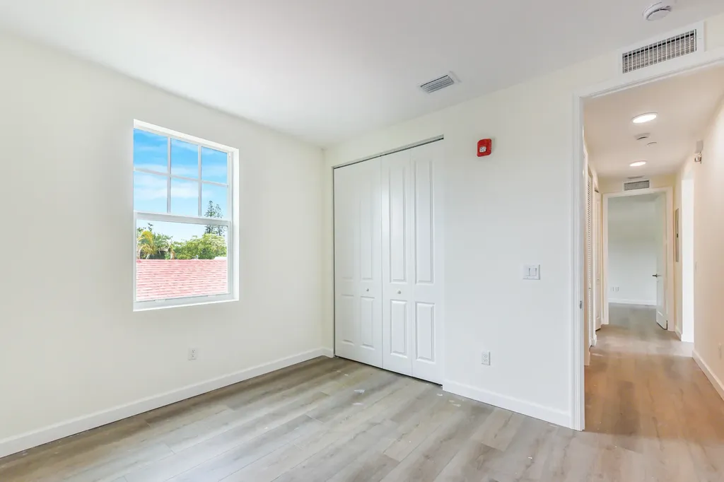 129 S K Street Lake Worth FL 33460