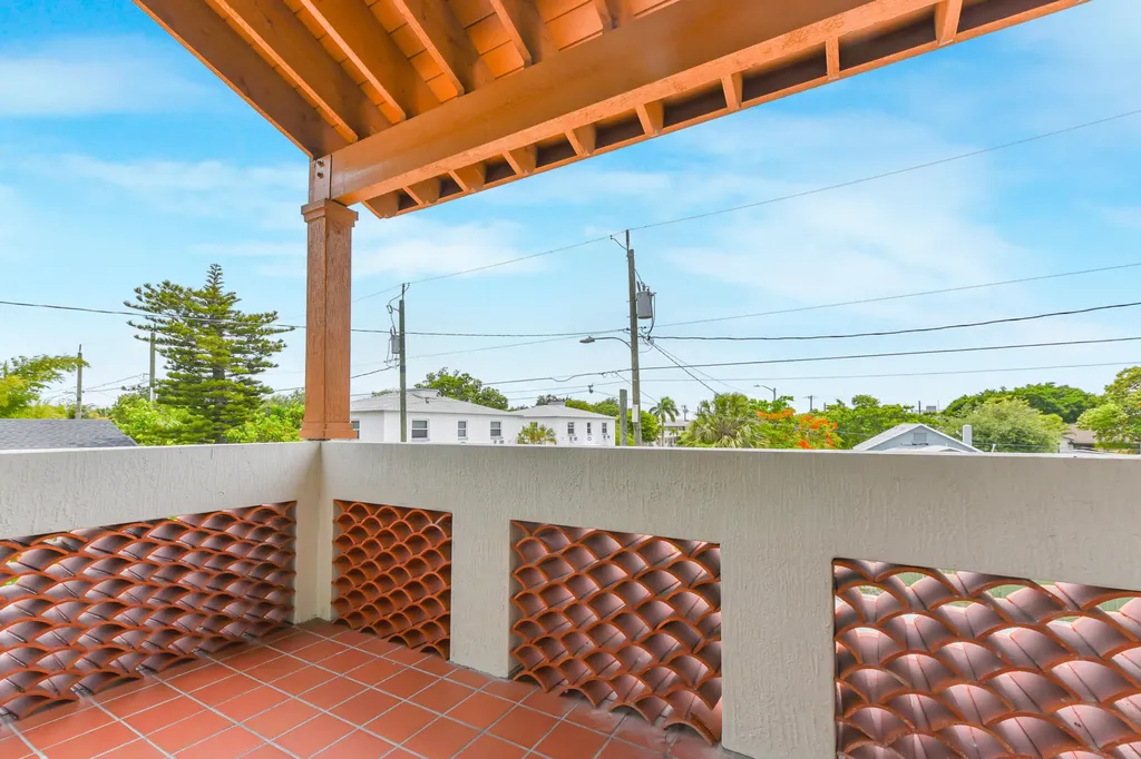 129 S K Street Lake Worth FL 33460