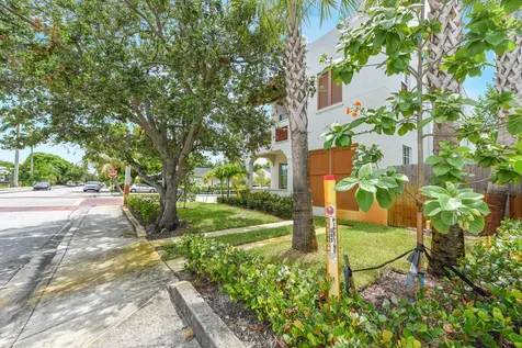 129 S K Street Lake Worth FL 33460