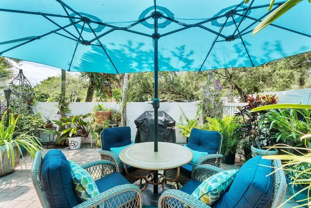 2932 Hidden Harbour Court Dania Beach FL 33312