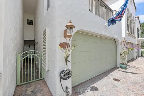 2932 Hidden Harbour Court Dania Beach FL 33312