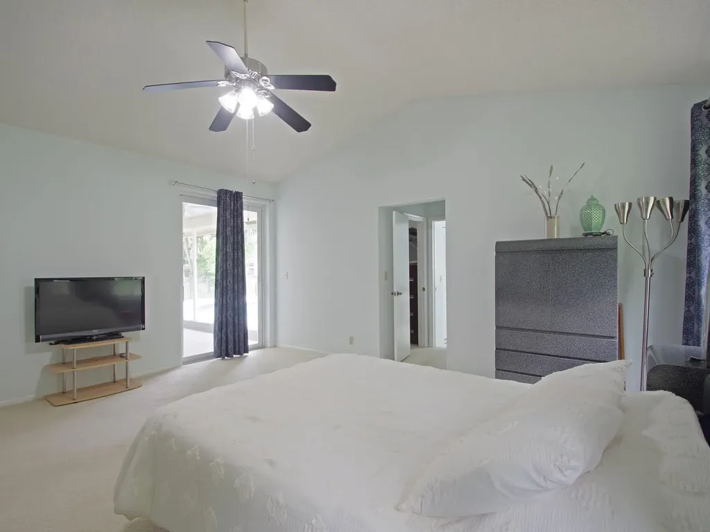 6300 NW 60th Way Parkland FL 33067