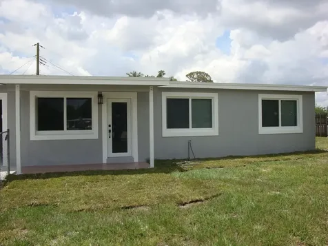 1914 Kudza Road West Palm Beach FL 33415