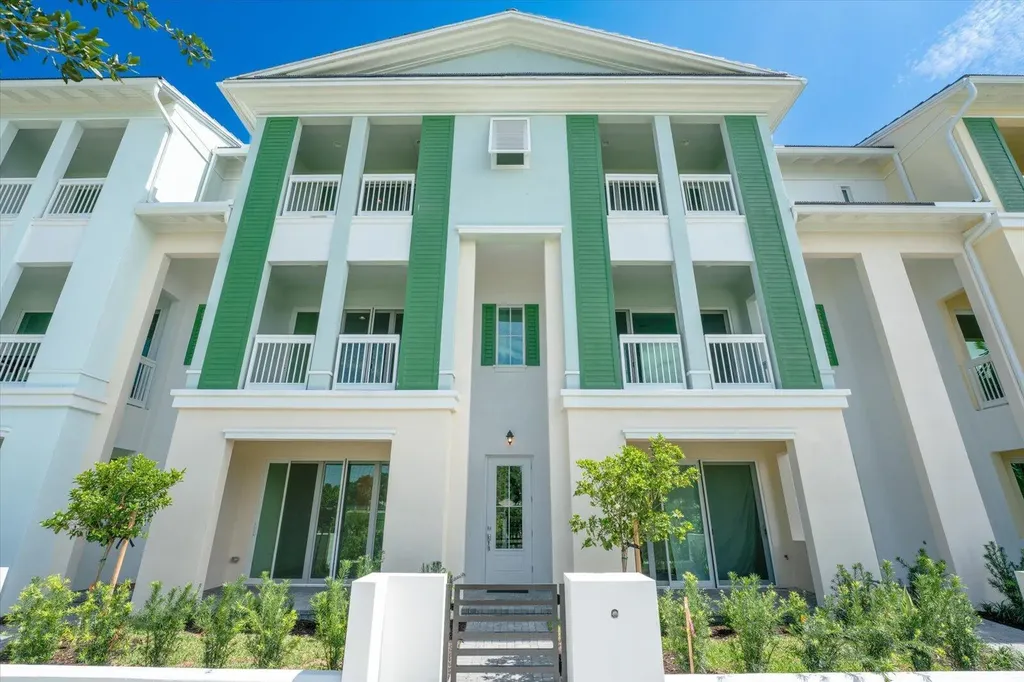 12546 Gross Pointe Drive Palm Beach Gardens FL 33418
