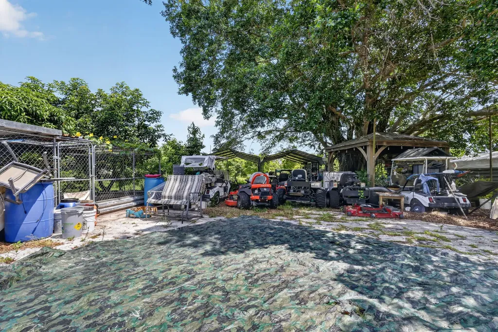 6022 Western Way Lake Worth FL 33463