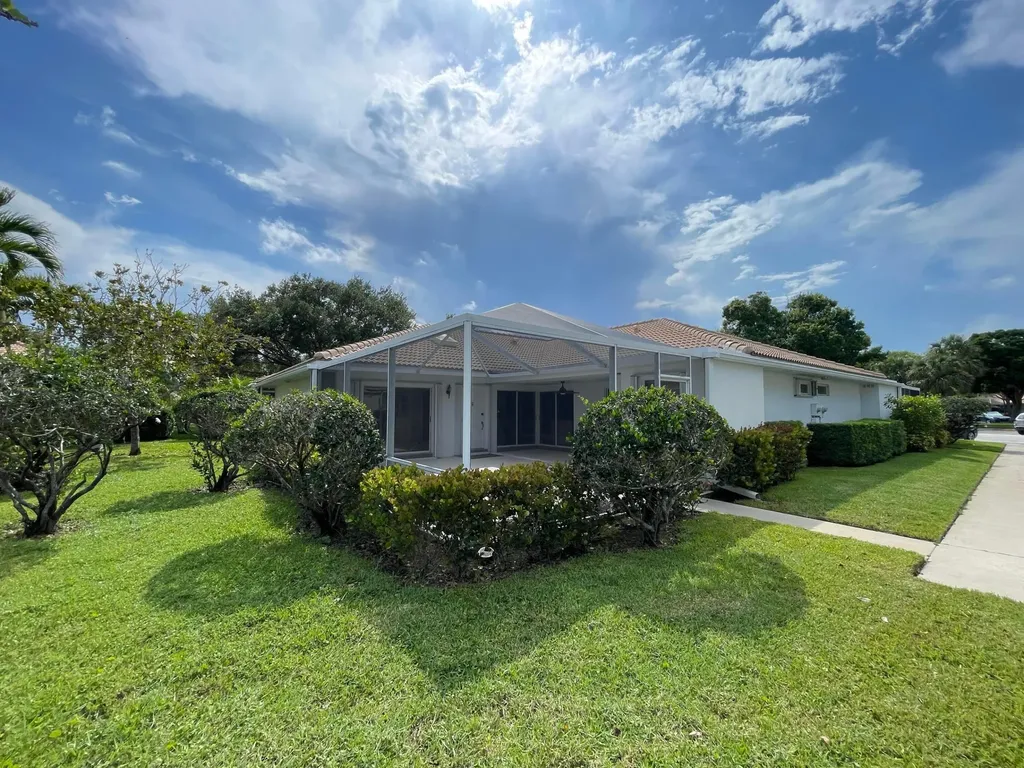 6503 Geminata Oak Court Palm Beach Gardens FL 33410