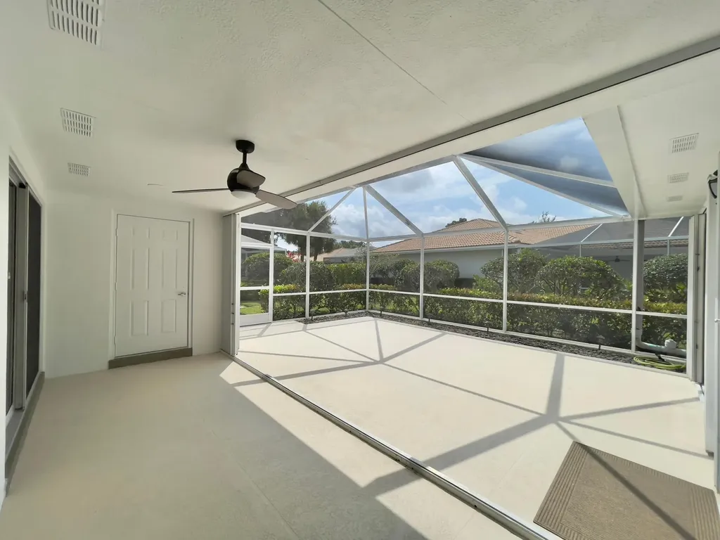 6503 Geminata Oak Court Palm Beach Gardens FL 33410