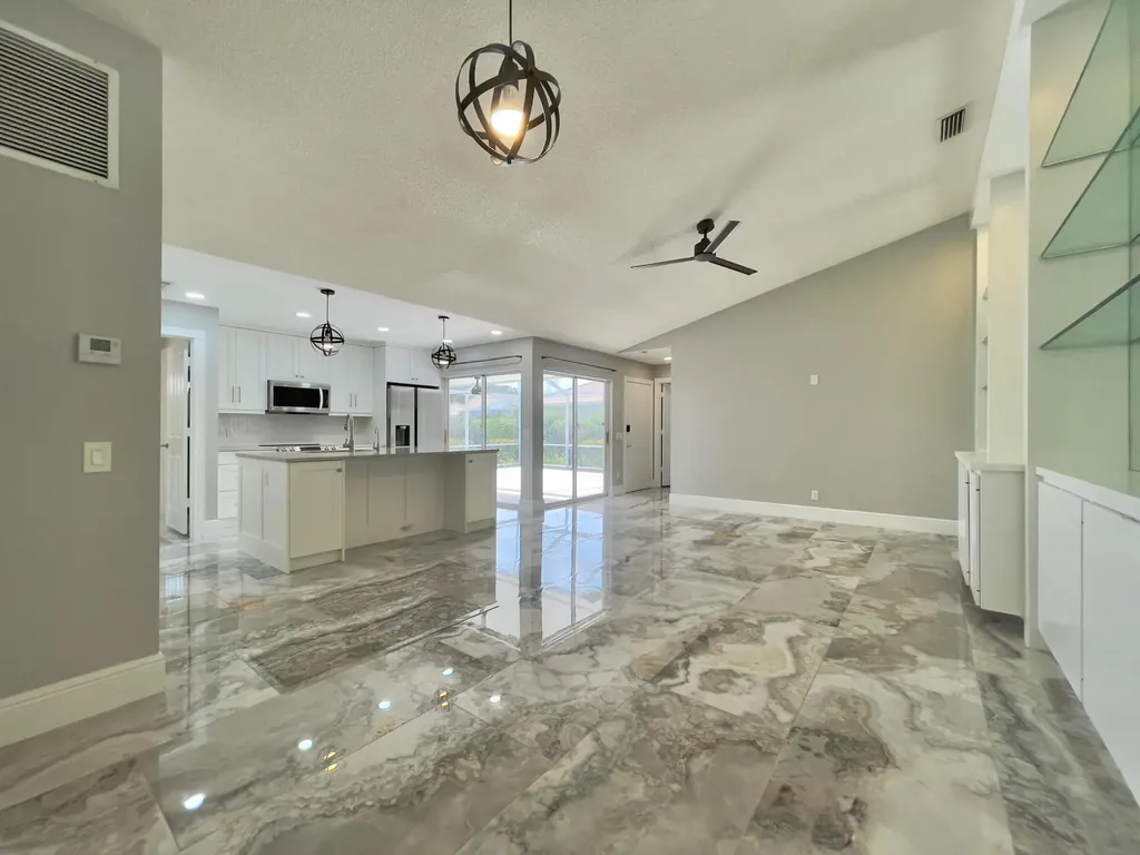 6503 Geminata Oak Court Palm Beach Gardens FL 33410