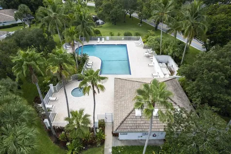 6503 Geminata Oak Court Palm Beach Gardens FL 33410