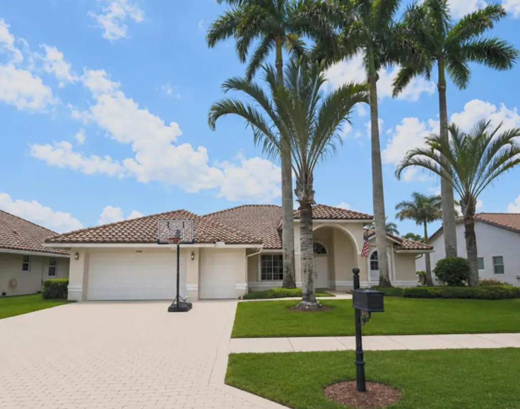 10481 Milburn Lane Boca Raton FL 33498