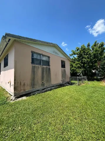 630 SE 2nd Street Belle Glade FL 33430