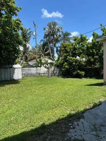 630 SE 2nd Street Belle Glade FL 33430