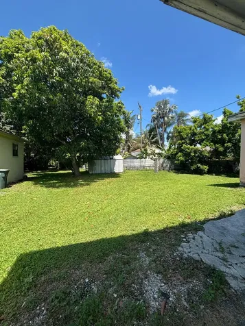 630 SE 2nd Street Belle Glade FL 33430