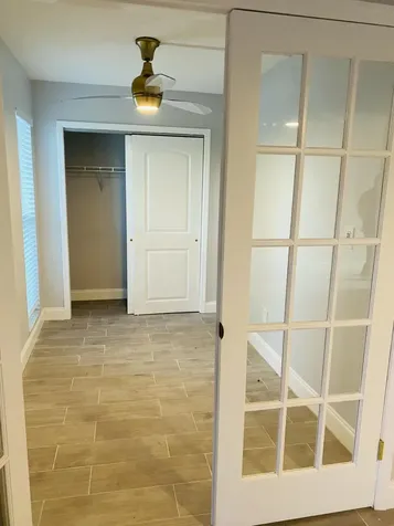 5268 NE 6th Avenue Oakland Park FL 33334