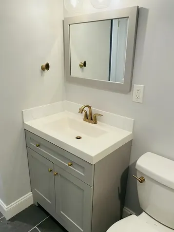 5268 NE 6th Avenue Oakland Park FL 33334