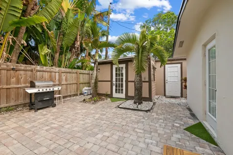 3024 NE 2nd Terrace Wilton Manors FL 33334