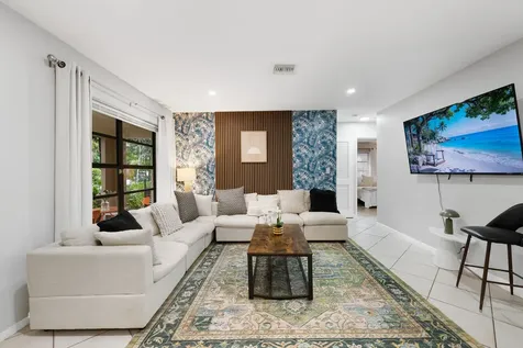 3024 NE 2nd Terrace Wilton Manors FL 33334