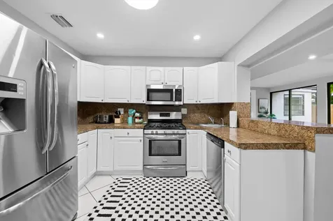 3024 NE 2nd Terrace Wilton Manors FL 33334