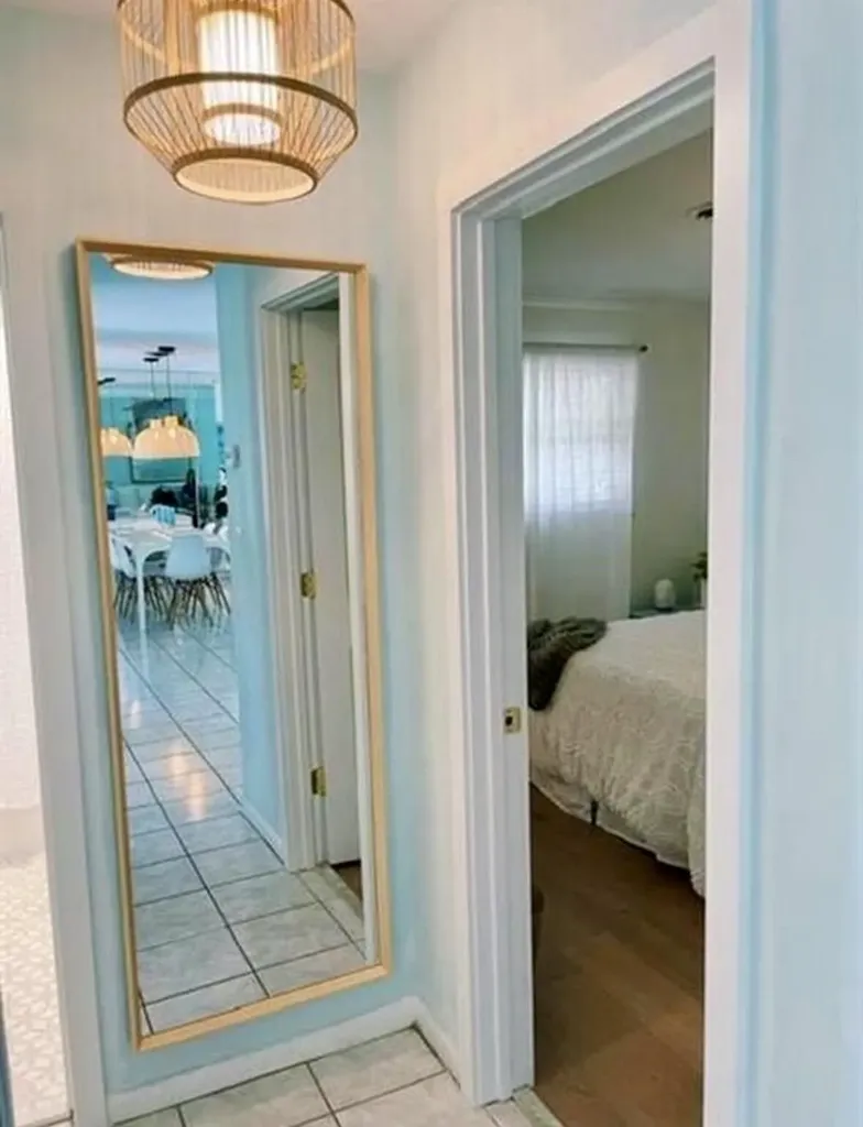 301 SW 8th Terrace Boca Raton FL 33486