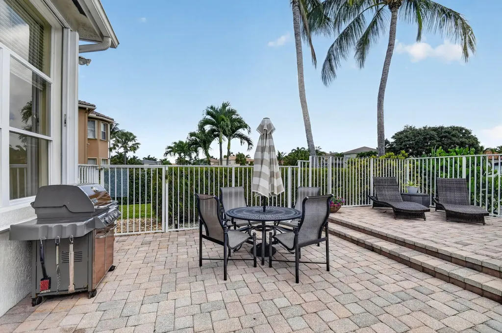 6733 Finamore Circle Lake Worth FL 33467