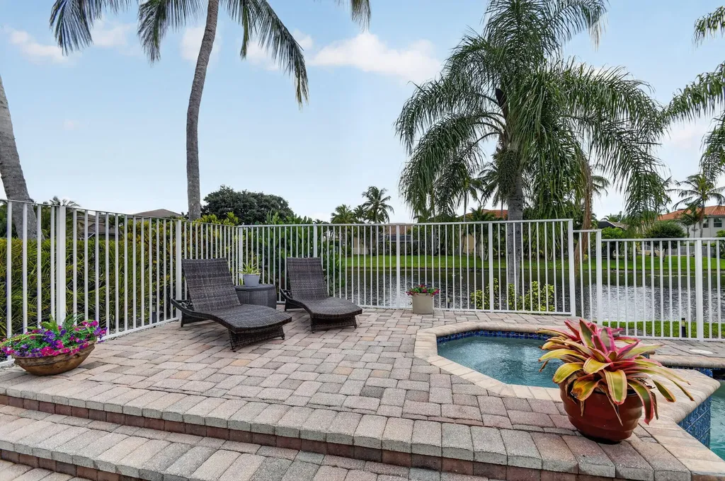 6733 Finamore Circle Lake Worth FL 33467