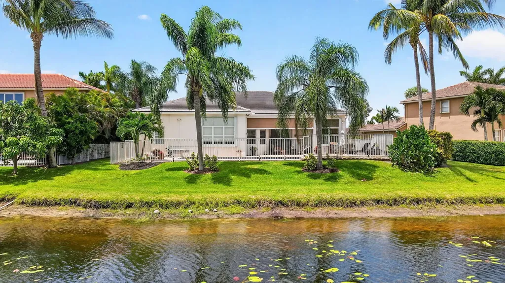 6733 Finamore Circle Lake Worth FL 33467