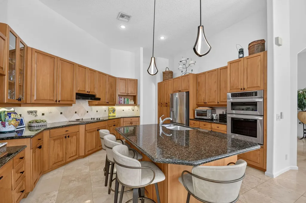 6733 Finamore Circle Lake Worth FL 33467