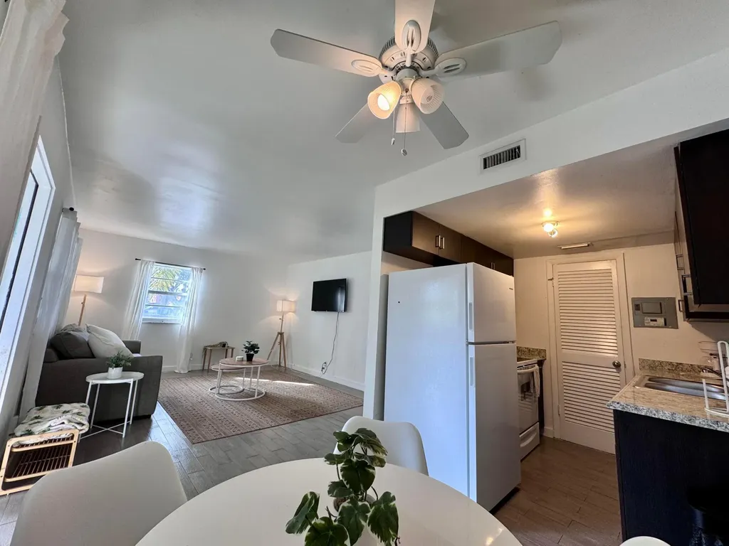 202 Lucerne Avenue Lake Worth Beach FL 33460