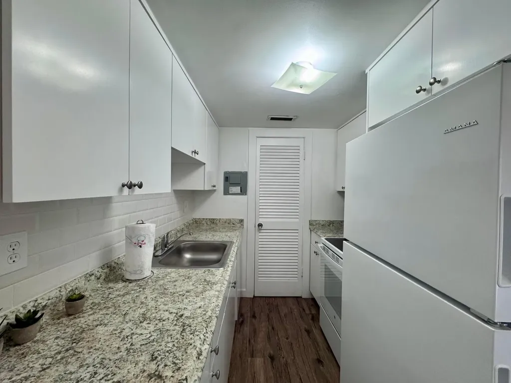 202 Lucerne Avenue Lake Worth Beach FL 33460