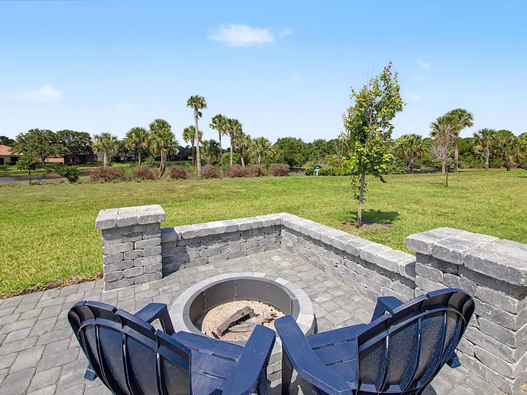 9049 Dahlia Circle Port St Lucie FL 34986