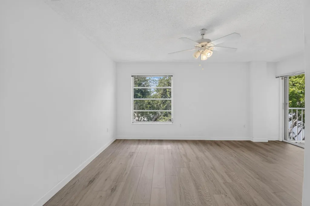 6080 Huntwick Terrace Delray Beach FL 33484