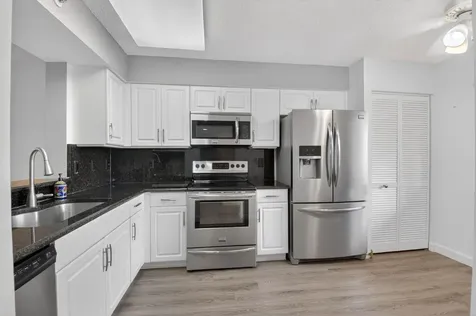 6080 Huntwick Terrace Delray Beach FL 33484