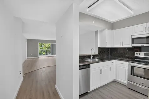 6080 Huntwick Terrace Delray Beach FL 33484