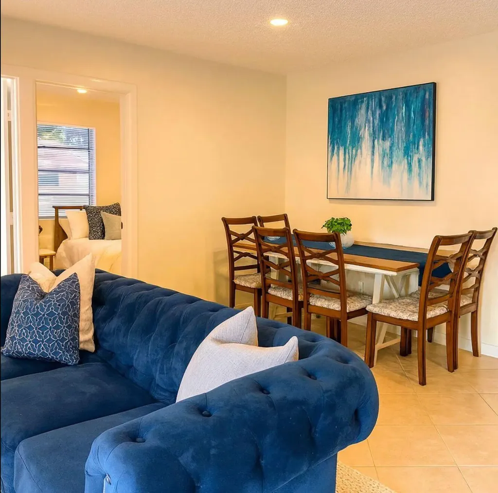 272 NE 44th Street Deerfield Beach FL 33064