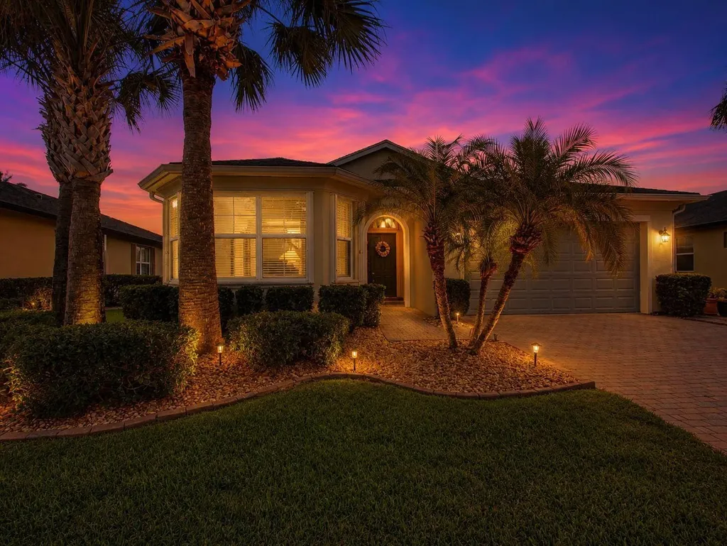 11861 SW Crestwood Circle Port St Lucie FL 34987