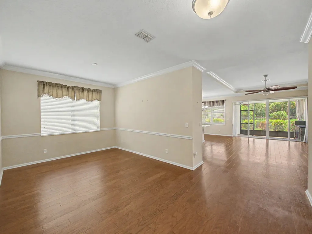 11861 SW Crestwood Circle Port St Lucie FL 34987