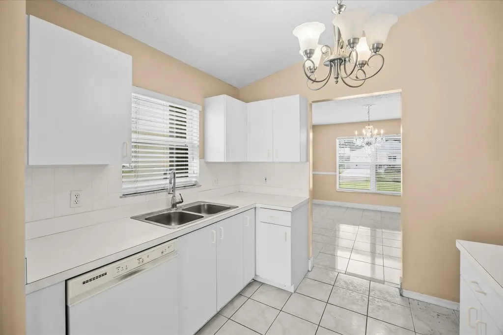 413 European Lane Fort Pierce FL 34982